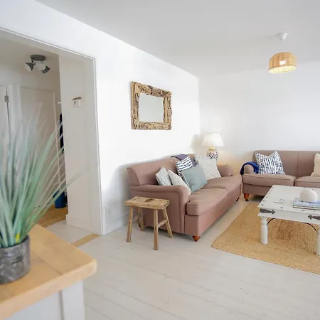Hightide - Bracklesham Bay Apartment Chichester Exterior photo