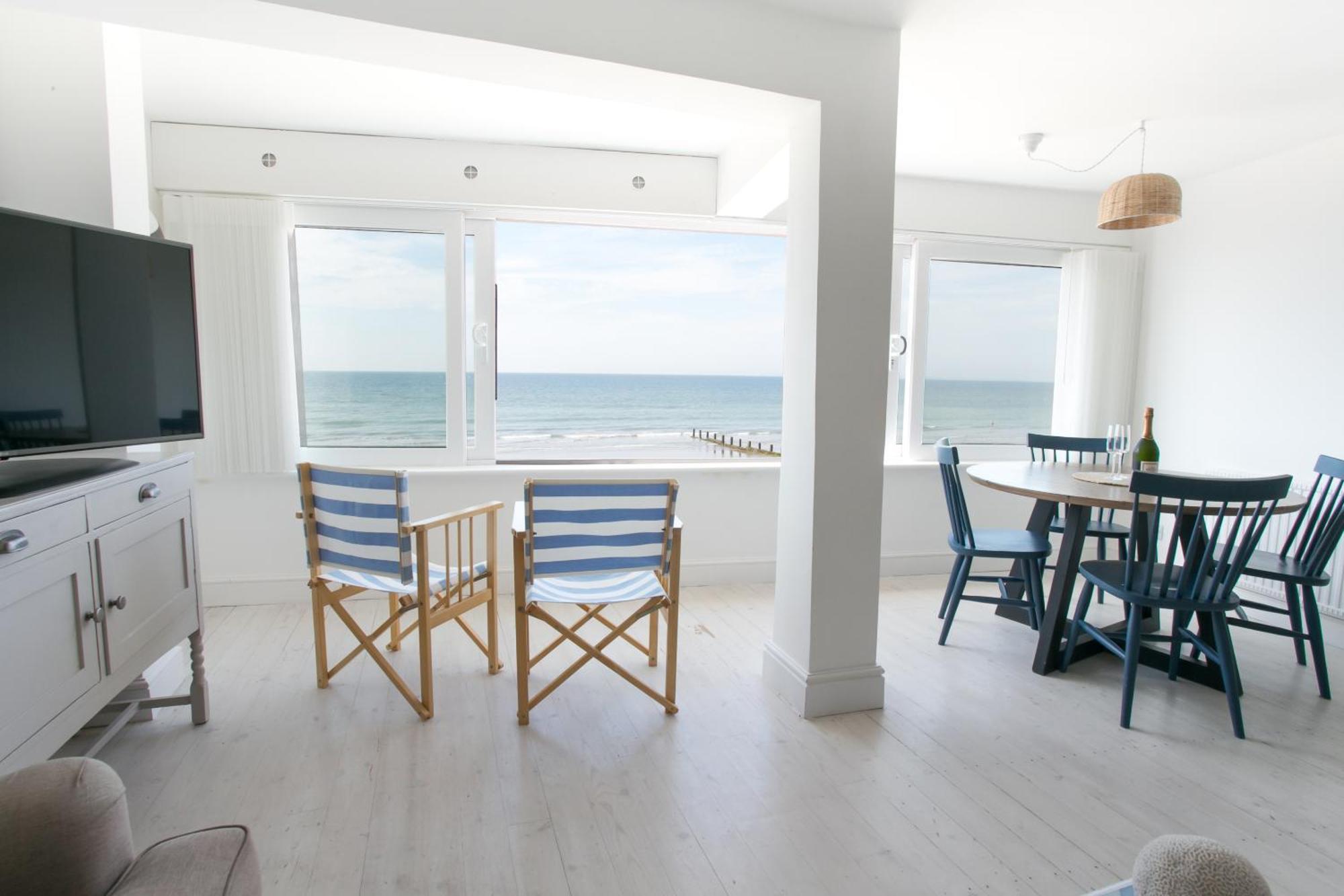 Hightide - Bracklesham Bay Apartment Chichester