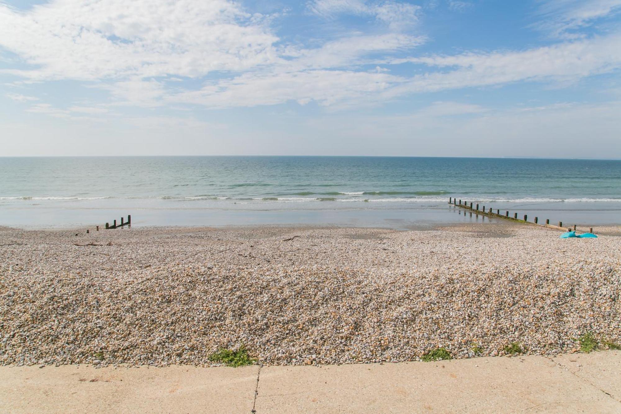 Hightide - Bracklesham Bay *
